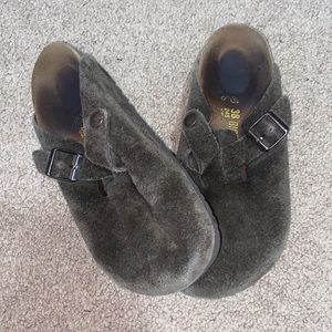 Dark Brown Birkenstock Clogs Size 38